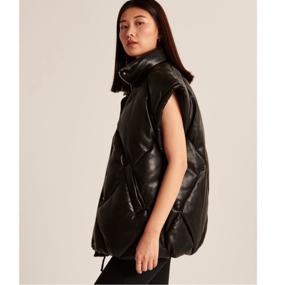 Abercrombie size Large leather vest - Picture 1 of 2